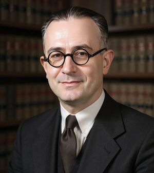 احمد متین دفتری.jpg